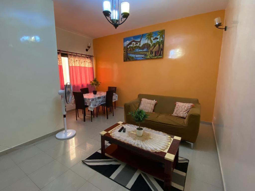 Appartement Spacieux Chez Keur Matou - F2 Dakar Kültér fotó