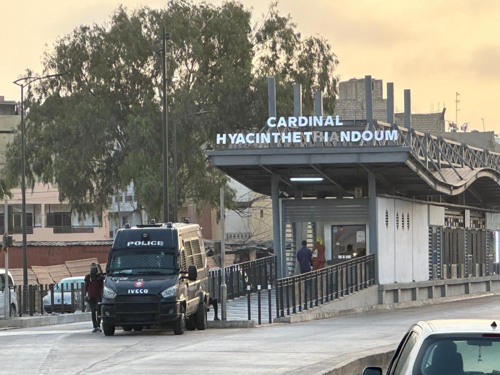 Appartement Spacieux Chez Keur Matou - F2 Dakar Kültér fotó